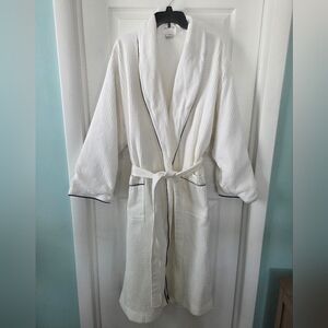 White Waffle Knit Robe with Black Trim Charter Club Unisex